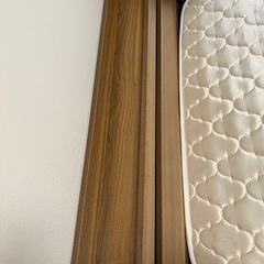 セミダブルベッド　マットレスセットの画像