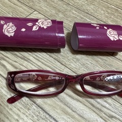 リーディンググラス(老眼鏡）の画像