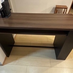 カウンターテーブルの画像