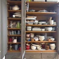 食器棚の画像