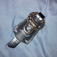  Louis vuitton (ルイヴィトン) ポルトクレ・クロッシュ クレ (型番： M 63620)の画像