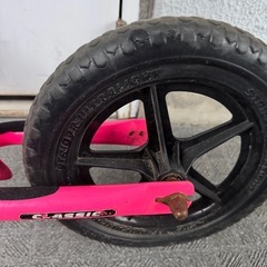 ストライダーの画像