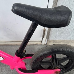 ストライダーの画像