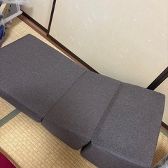 1人用ローソファの画像