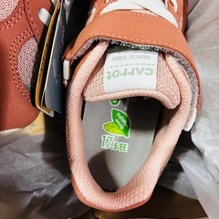 新品未使用　キッズシューズの画像