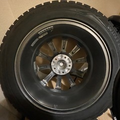 スタッドレスタイヤホイール付き早いもの勝ちの画像