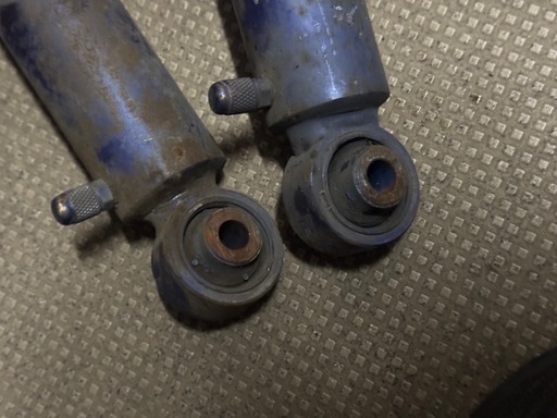 ロードスター 車高調 ねじ式