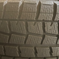 スタッドレスタイヤホイール付き早いもの勝ちの画像