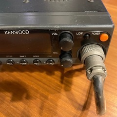 KENWOOD TM-702 アマチュア無線機　マイク付きの画像