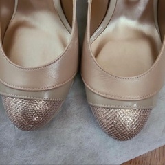 ダイアナ　パンプスの画像