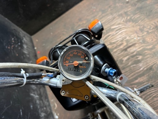 ★支払総額6.8万円★定休日なし！いつでも現車確認可能です！ ホンダ ズーマー 黒　AF58 社外マフラー！ 社外ハンドル！ 社外エアクリ！ サイスタ付き！