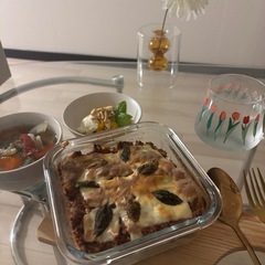 ガラステーブル（ローテーブル）の画像