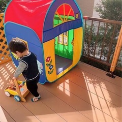 子供　プレイハウス　テントハウス　ボールの画像