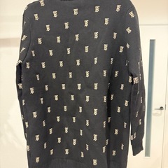 Burberry カーディガンの画像