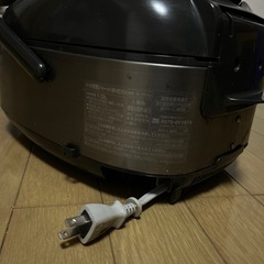 【引越しの為お譲りします！】象印 ZOJIRUSHI  IH炊飯器　5合炊飯器の画像