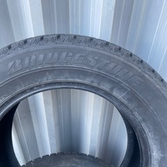 BSスタッドレスタイヤの画像