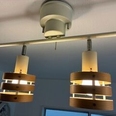 ホワイト×ウッド シーリングライトの画像