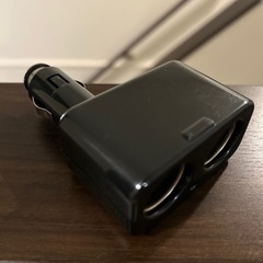 ダイソー 2連シガーソケット 分配器（2個セット）通電確認済みの画像
