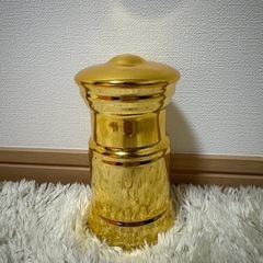 ポスト型金の貯金箱の画像