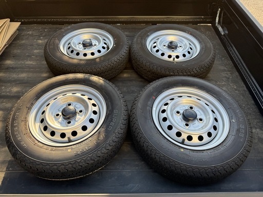 取引中　納車外し品　軽トラ&バンスチールホイールタイヤ