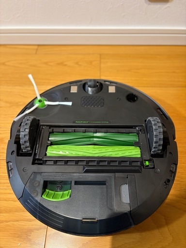 アイロボット(IRobot) ルンバj7+ 消耗品交換済み