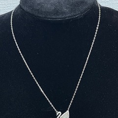 SWAROVSKI スワロフスキー スワン ネックレス パール ラインストーン 白鳥モチーフ アクセサリー ラインストーンの画像