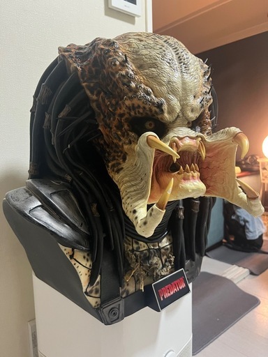 プレデターライフサイズヘッドディスプレー　　　 Predator Life-Size Head Display
