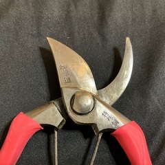 アンティーク剪定鋏　銘 兼進　赤グリップ　no.003の画像