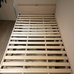 セミダブル　ローベッド　ベッドフレームの画像