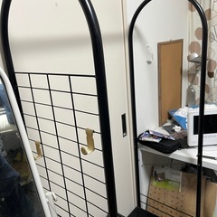 4/3までで無料にて、ハンガーラックの画像