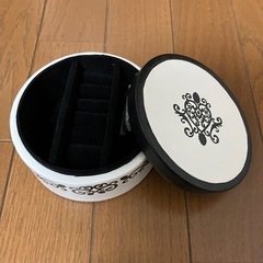 ジュエリーBOXの画像
