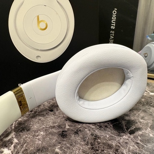 beats ヘッドホン