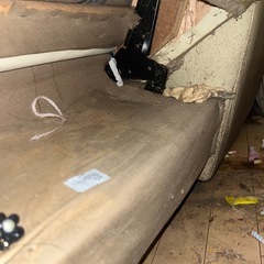 リクライニングソファーの解体の画像