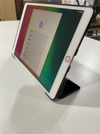 【受け渡し決定しました。。】iPad  第６世代32G + ケース