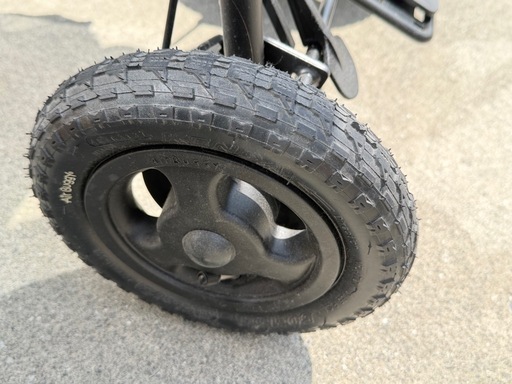 エアバギー ココプレミア 三輪ベビーカー ブラック