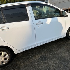 ミライースの画像