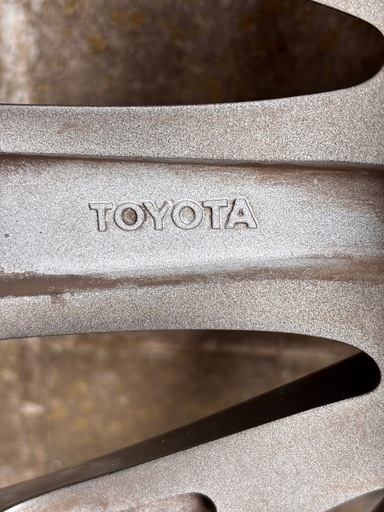 トヨタ 純正 18インチ ホイールタイヤナットセット
