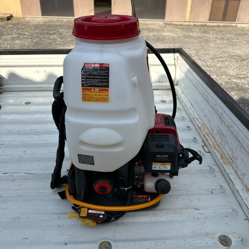背負い動力噴霧器 ４サイクル
