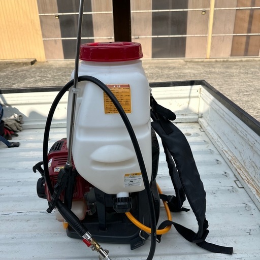 背負い動力噴霧器 ４サイクル

