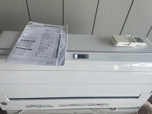 Toshiba エアコンRAS-F251DX 2019 年製おもに8畳用