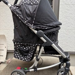 折りたたみペットカートの画像