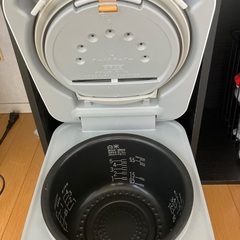日立　炊飯器の画像