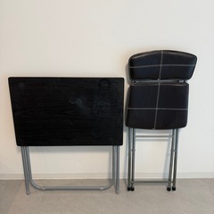 【引渡し先決定】【3/31のみ】折り畳みデスク&チェアの画像