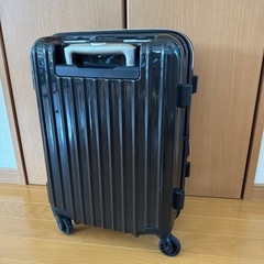 キャリーケースの画像