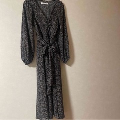 アズノウアズプラス 花柄ワンピース 新品未使用品 清楚 ガーリー デートコーデの画像