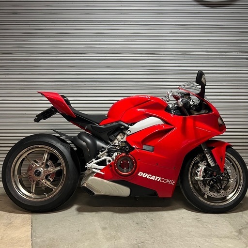 Ducati パニガーレV4 走行距離915km【カスタム総額100万以上】
