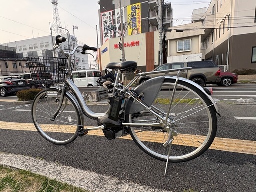 099中古ブリヂストン電動アシスト自転車　12.8Ah 大阪