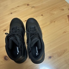 新品のBates タクティックシューズの画像