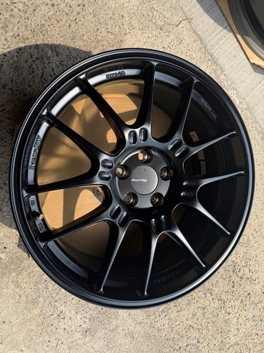 エンケイホイール18インチ4本セット(gr86で使用)    