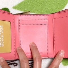 🌸 マイケルコース三つ折財布 🌸の画像
